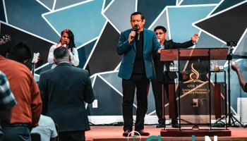 Casa de Oracion Efesios 2:20 - Severn