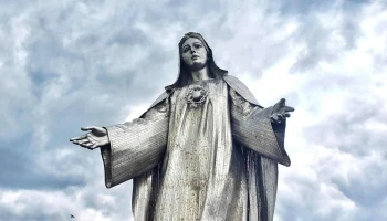 Shrine of Our Lady Queen of Peace - New Castle