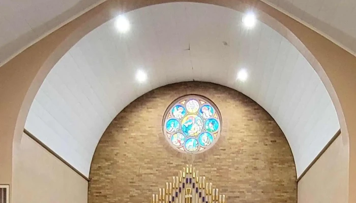 Infant Jesus Catholic Church - Nashua