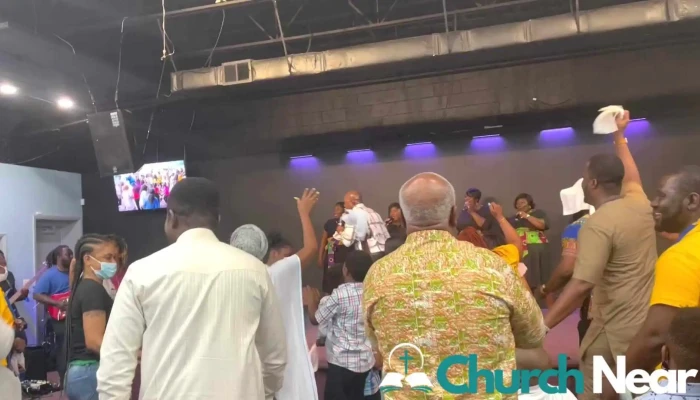 Life Chapel International -  By Owner - New Castle