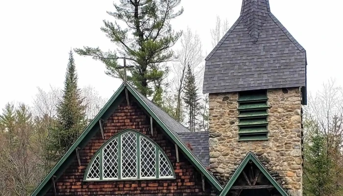 Old St. Andrew's Church - New London