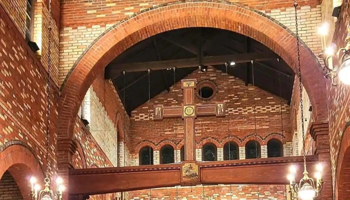 St Peter's Episcopal Church - Salisbury