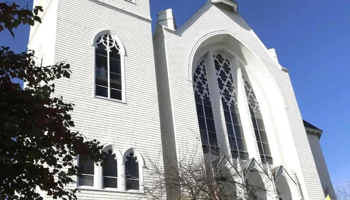 St. Thomas Aquinas Roman Catholic Church - Derry