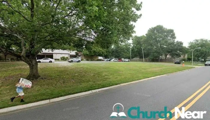 Trinity Community Church - Trinity Dr